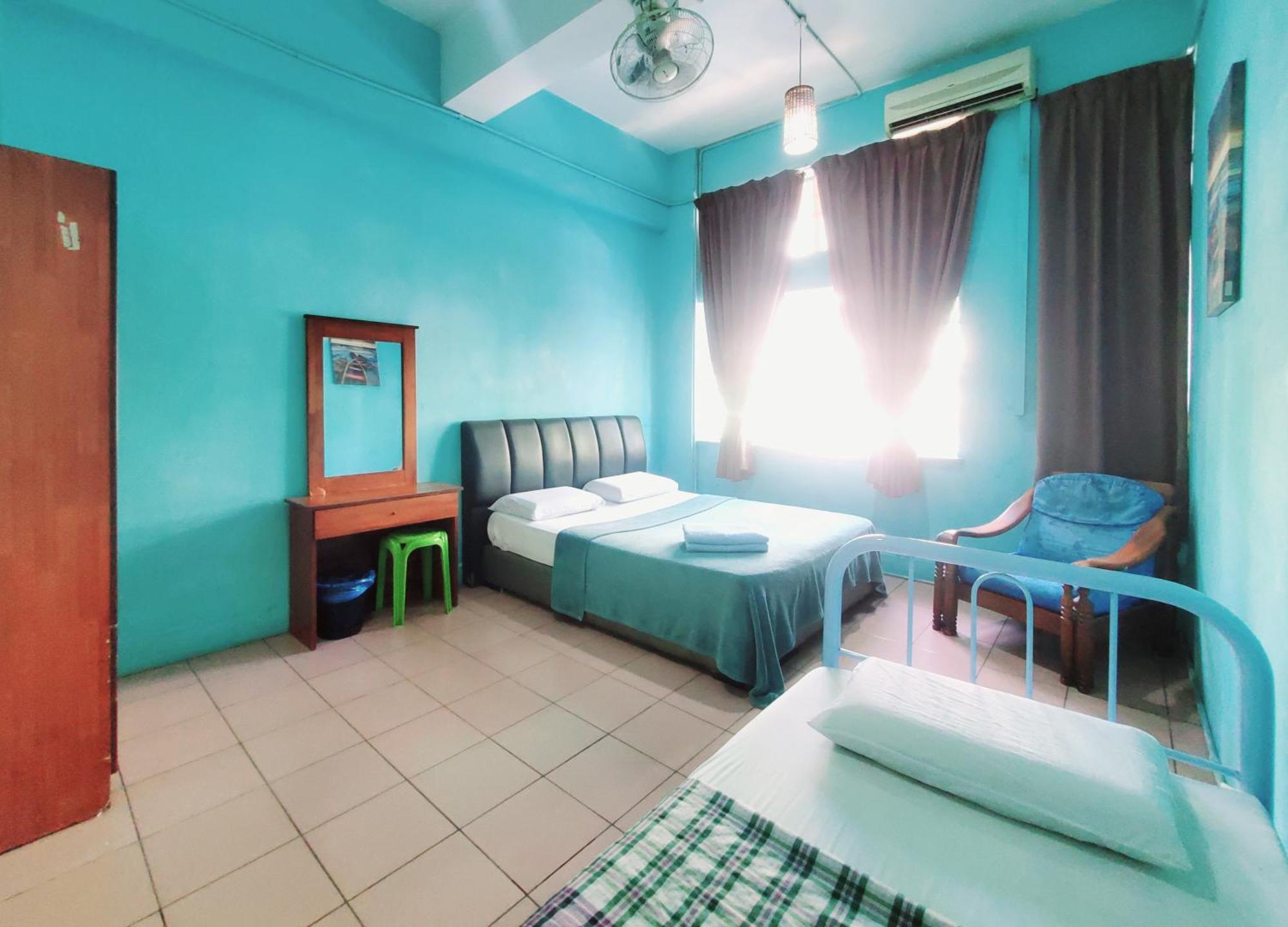 The Jesselton Cabin Sdn Bhd Kota Kinabalu Esterno foto