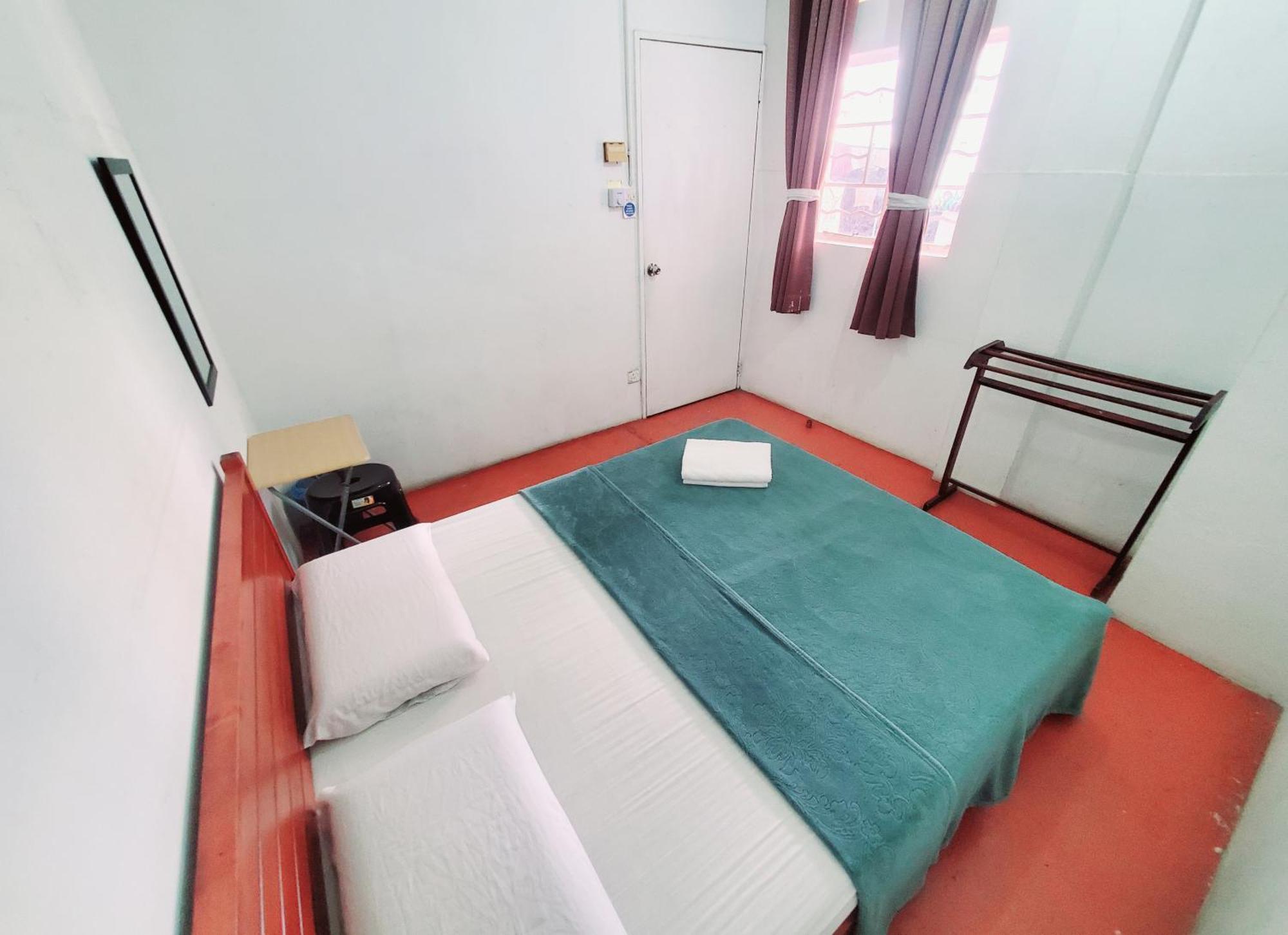 The Jesselton Cabin Sdn Bhd Kota Kinabalu Esterno foto